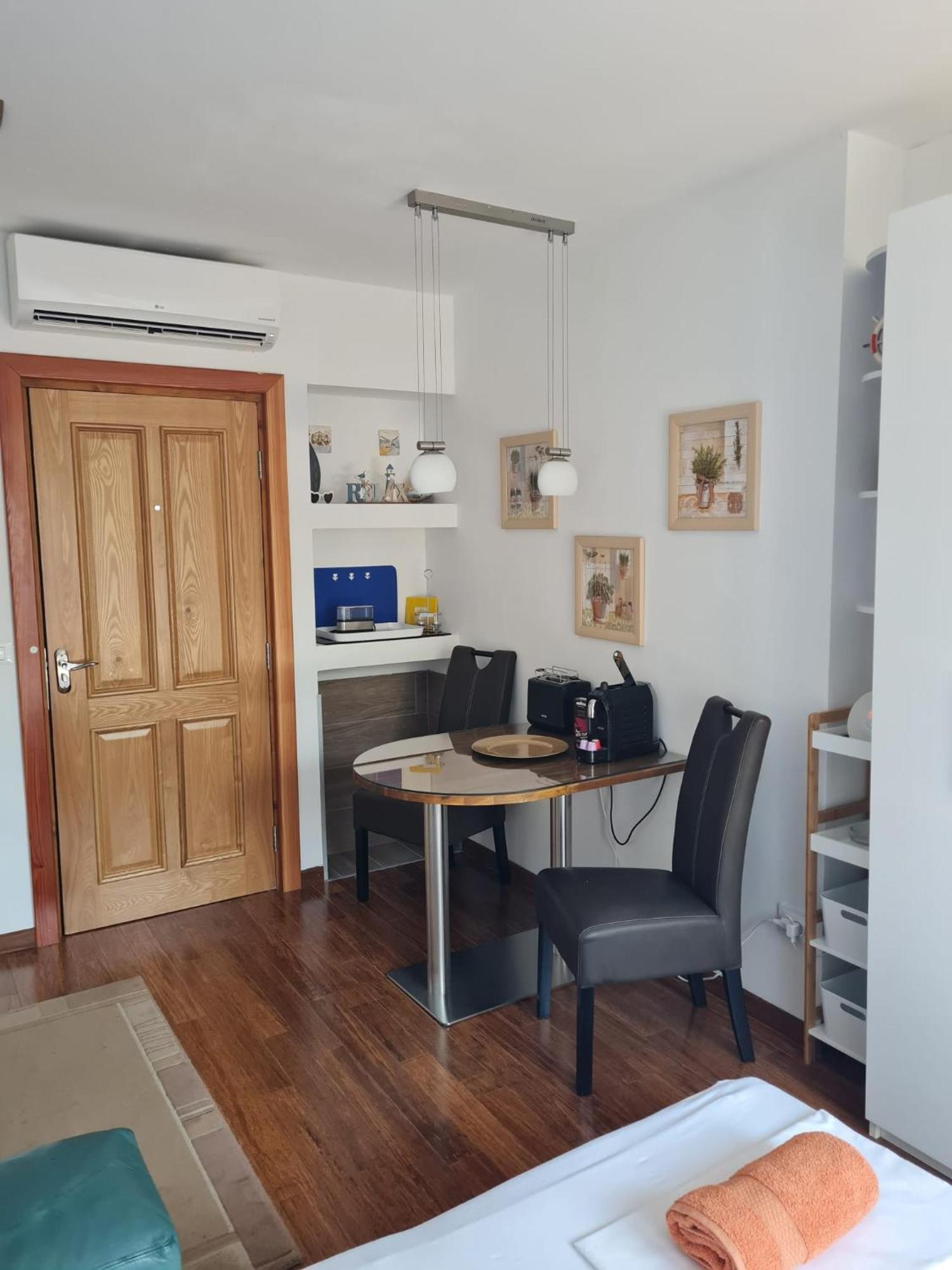 Apartment Relax Villa Salena 슬라티네 외부 사진